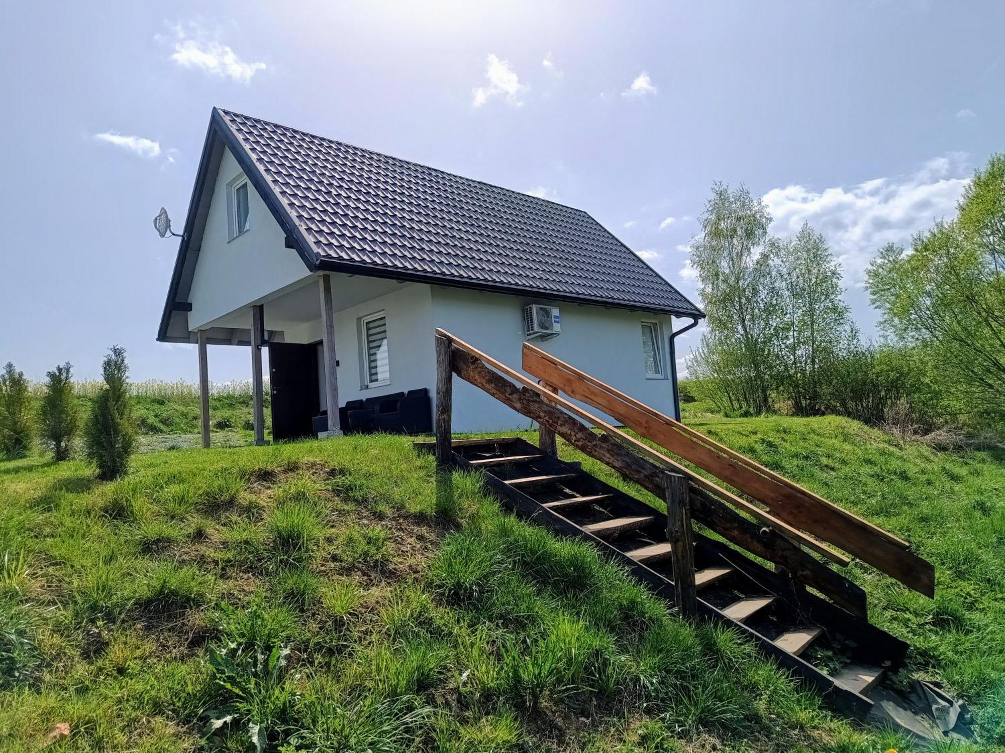 Domki Brzezowka Nad Stawami Клодзко Экстерьер фото